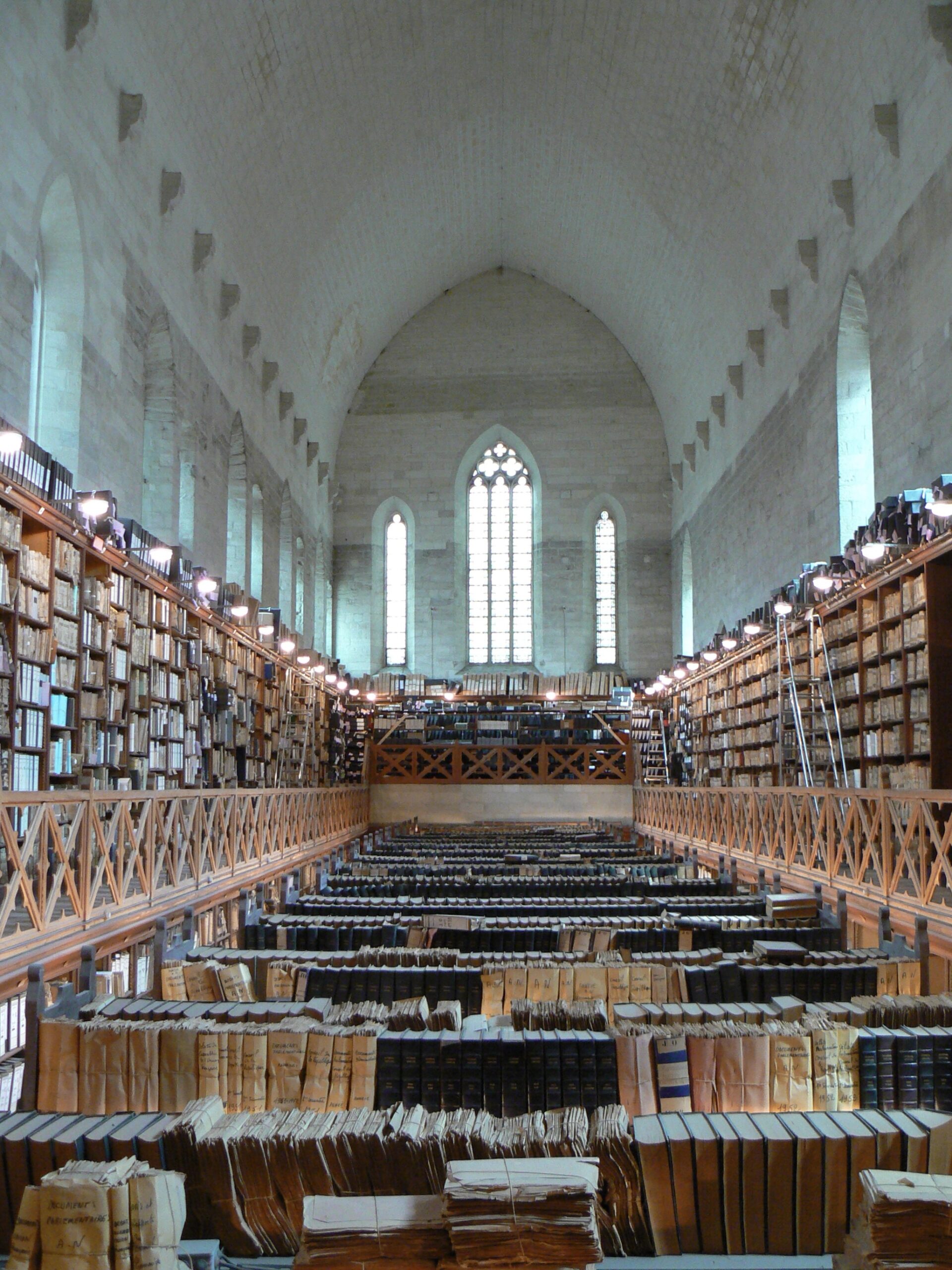 Magasin_des_Archives_départementales_du_Vaucluse